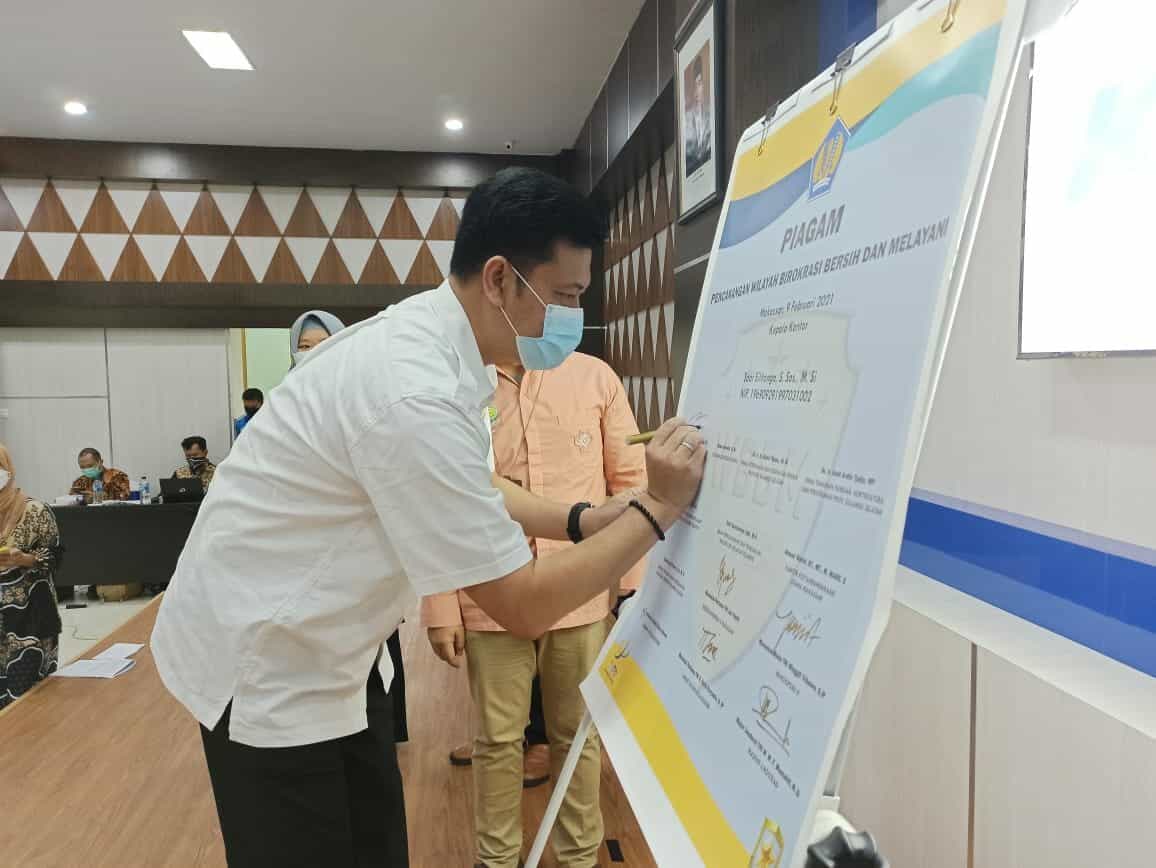 Rapat Koordinasi Indikator Kinerja Pelaksanaan Anggaran Semester II Tahun Anggaran 2020 dan Perancangan WBBM KPPN Makassar I 7
